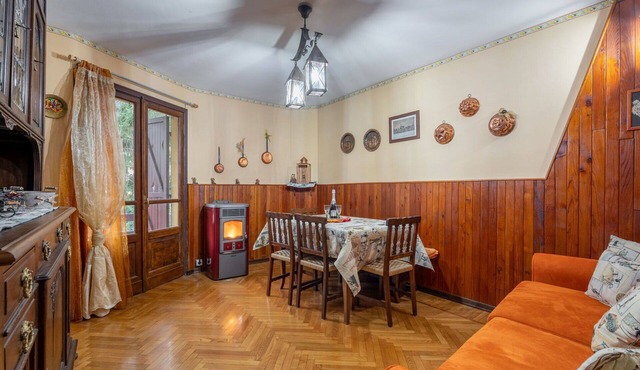 Nice apartment for 4 people with WIFI, TV, patio and pets allowed