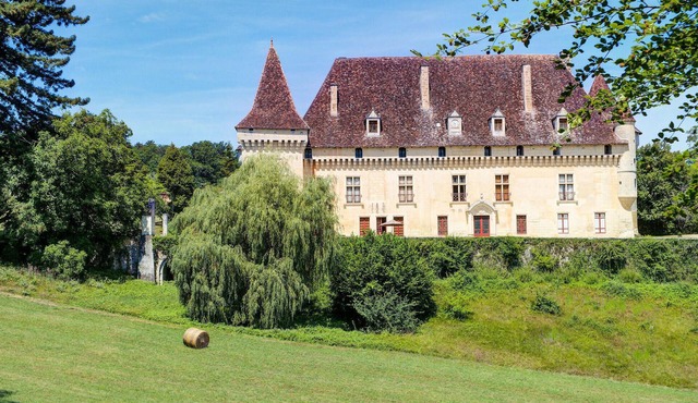 Nice home in St Martin des Combes