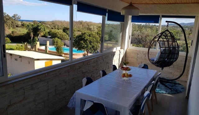 OVU Piscine chauffée Entre mer et montagne à 1 km de la mer
