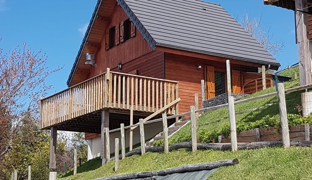 Perce neige mountain chalet with south-facing terrace - sleeps 5
