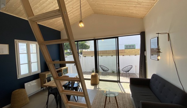 Petite Maison Neuve Centre Village Proche DES Plages