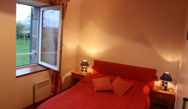 Pleasant cottage of 11 people