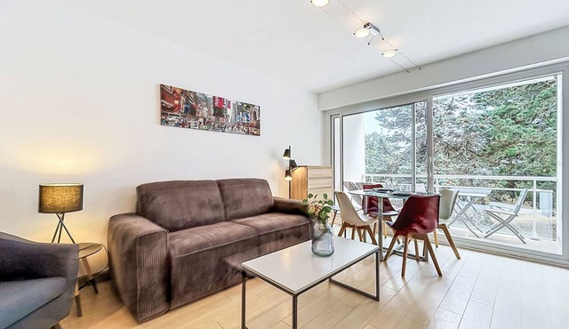 Port An Dro by Interhome