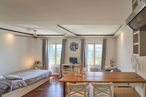 Séjour rêvé à Tamaris Studio avec vue sur la mer