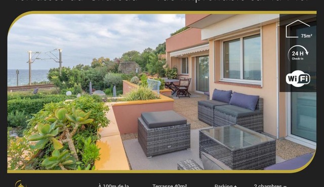 Sea View Apartment with Large Terrace & 2 Bathrooms Mandelieu