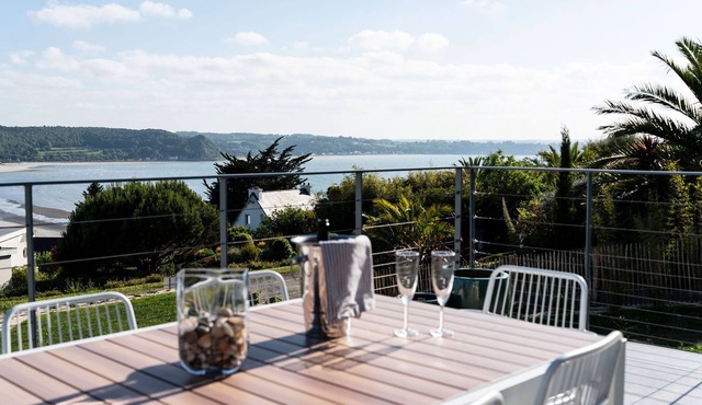 SEA VIEW VILLA