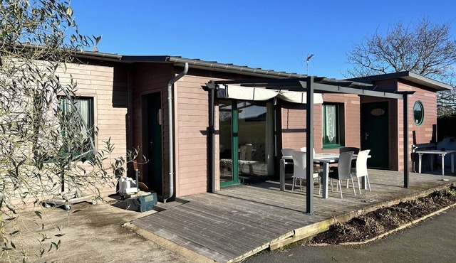South-facing chalet in Erquy | 8 guests | Ref 759