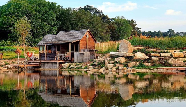 Spa cabin