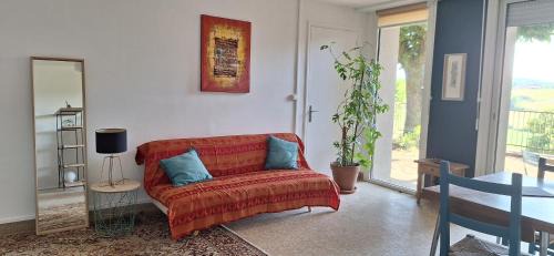 studio indépendant dans maison à la campagne