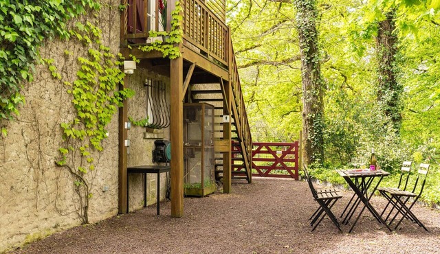 Studio 'Les Gîtes Du Robelier - Le Nid' with Shared Garden, Balcony, and Wi-Fi