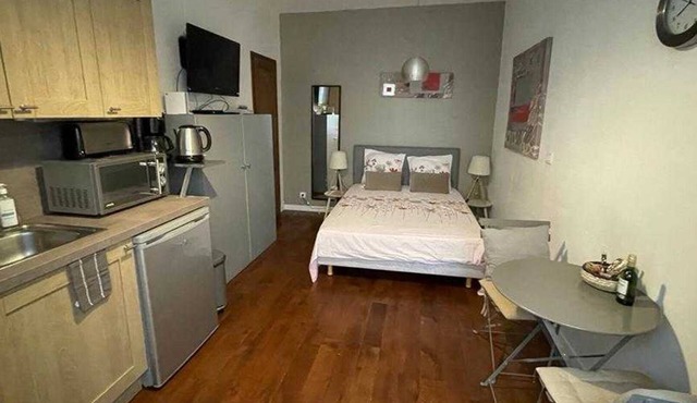 Studio Paris Quartier Saint Placide