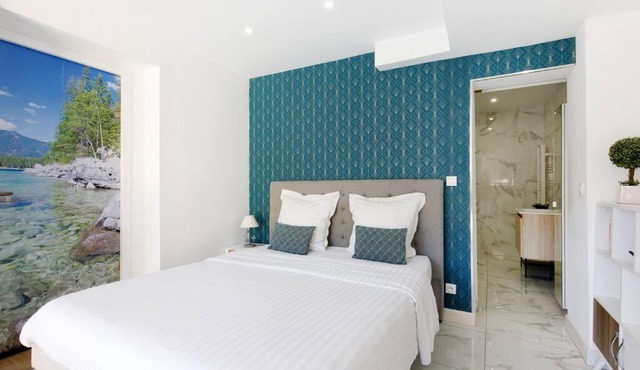 Studio tout confort avec parking et terrasse à Eze village