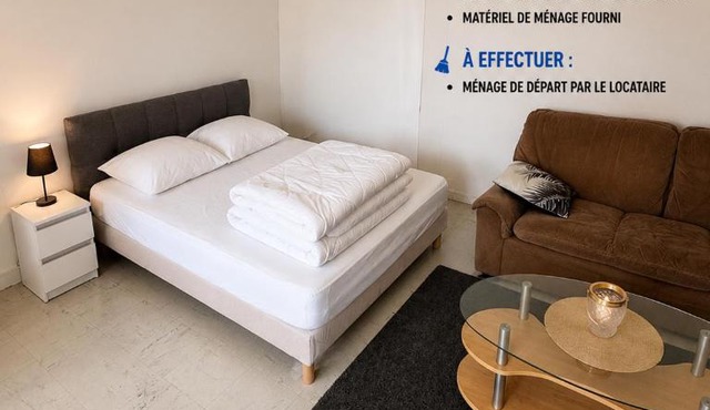 Studio très calme à proximité des commerces