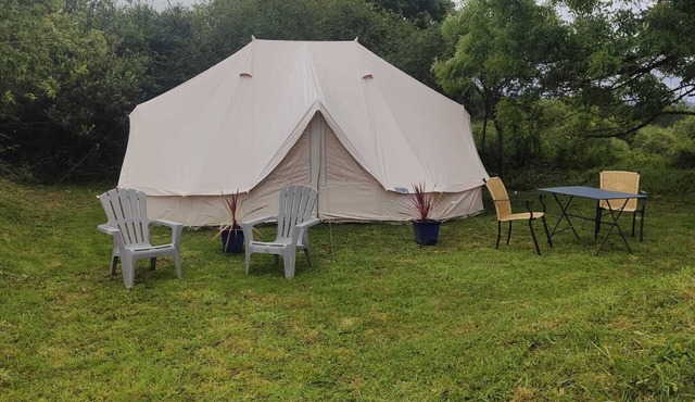 Swallows rest campsite and bell tent Pet friendly family run come and relax
