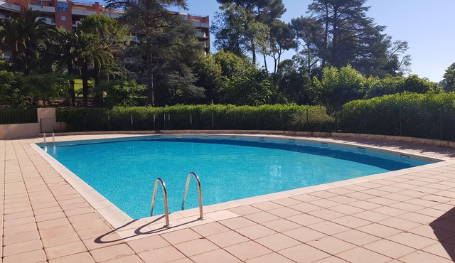 T2 CANNES LA BOCCA 50M2+PRIVATE PARKING, SWIMMING POOL, TENNIS GOLF COURSE