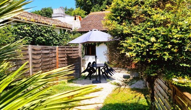 The Bread Oven 2-Bedroom Cottage