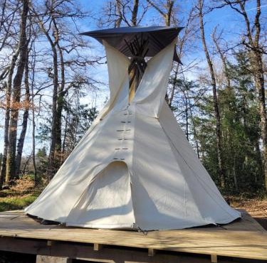 TIPIsche trekkershut - Camping Le Soustran