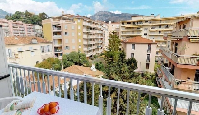 Top Floor Studio with Terrace and Private Parking
