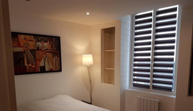 Two-room apartment in Mansle center