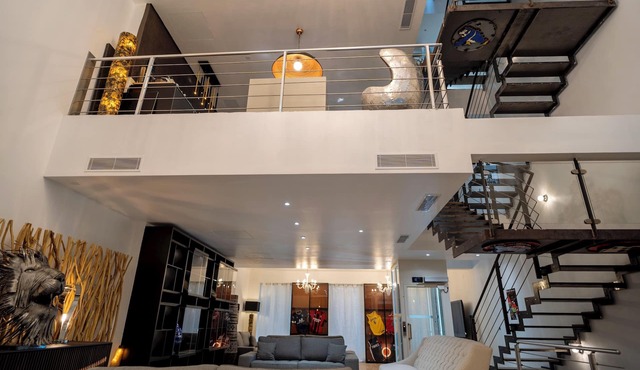 Venue C - Luxurious & Spacious ~ Sauna ~ Elevator