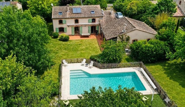 Villa avec piscine et clim pour 12 personnes aux portes de Toulouse