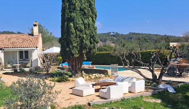 Villa d'Exception à Cotignac : Swimming pool, vineyards and absolute calm - 8 people