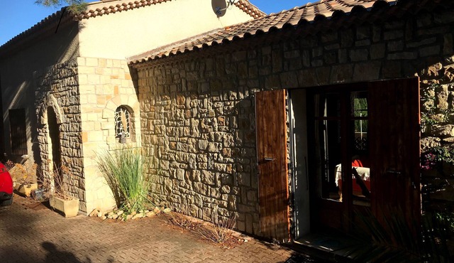 Villa Dans la Pinède Proche Plages et Criques
