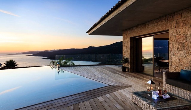 Villa de Luxe de 4 Chambres Avec Vues Incroyables sur le Golf D'olmetto