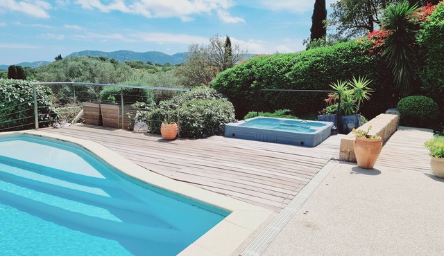 Villa heated pool sea view, jacuzzi 2 minutes from Porto-Vecchio