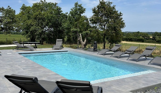 Villa Heated pool Jacuzzi & Multi activities Nature view