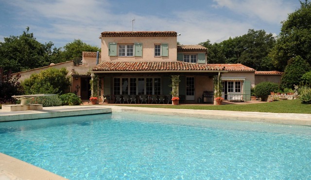 Villa Menhir