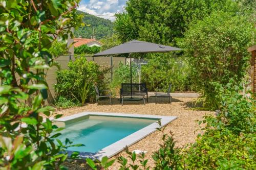 VILLA PROVENCE-SPA&BBQ CENTRE AU CALME- JARDIN - TERRASSES