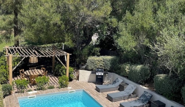Villa with heated pool in Tarrabucceta