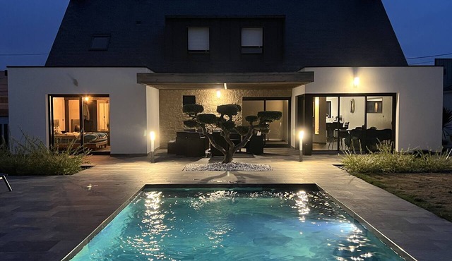 Villa with pool