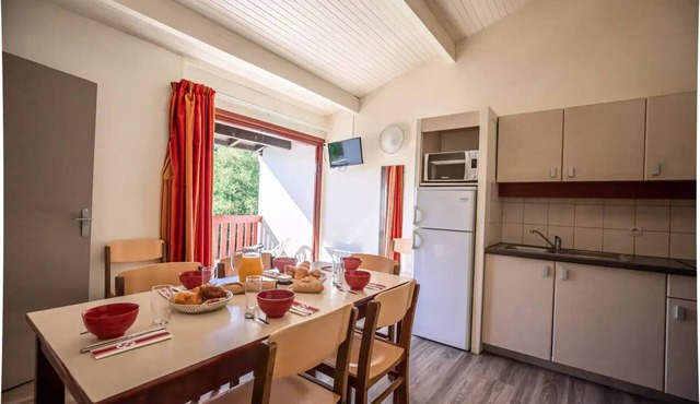 VVF Basque Country Saint-Étienne-de-Baïgorry * - 2 Rooms 5 People 1 baby