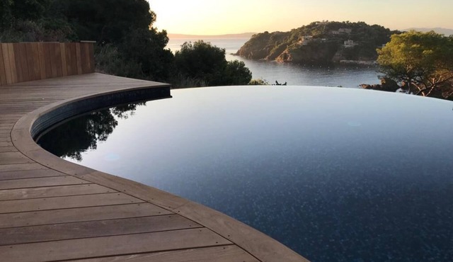 Waterfront villa