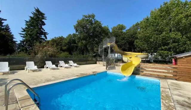 ZEcamping 3 étoiles familial piscine chauffée locatif 25m2