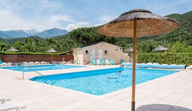 ZEcamping 3 étoiles animé piscine chauffée mobil-home TV clim 28m2