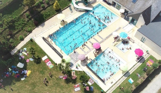 ZEcamping 3 étoiles familial piscine chauffée locatif TV LV 60m2