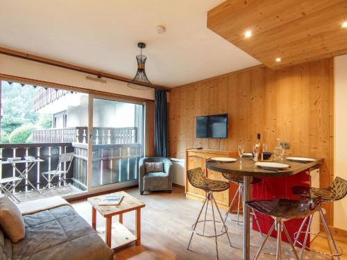 Apartment Clos du Savoy-8 by Interhome