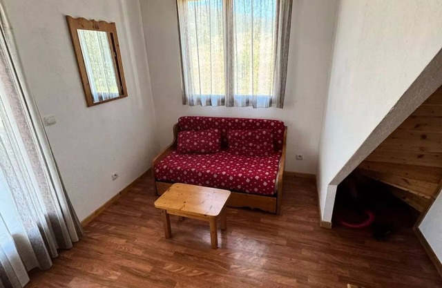 Résidence Le Hameau Du Puy Chalets Personnes 