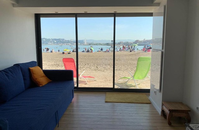 Wonderful Modern Appartment on the beach