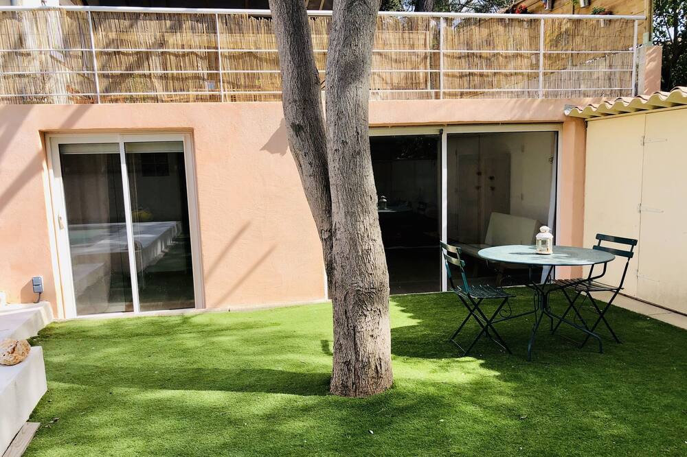 Photo of Patio Balcony in Les Baumettes