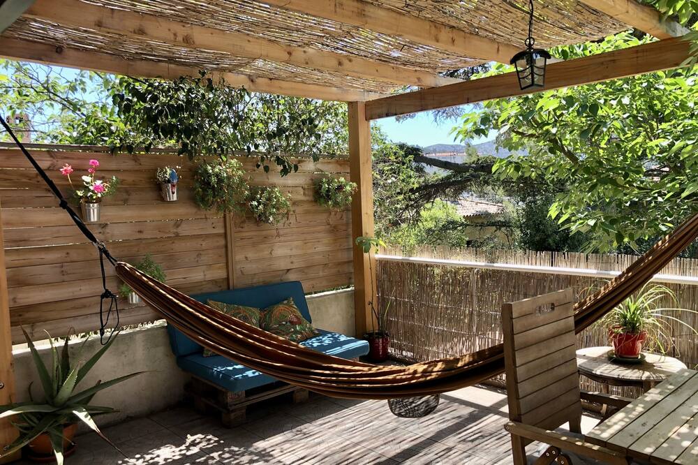 Photo of Patio Balcony in Les Baumettes