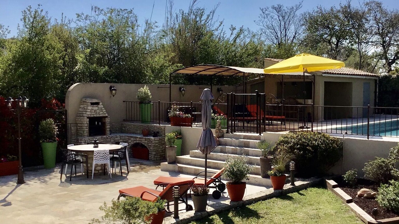 Photo of Outdoor in Velleron