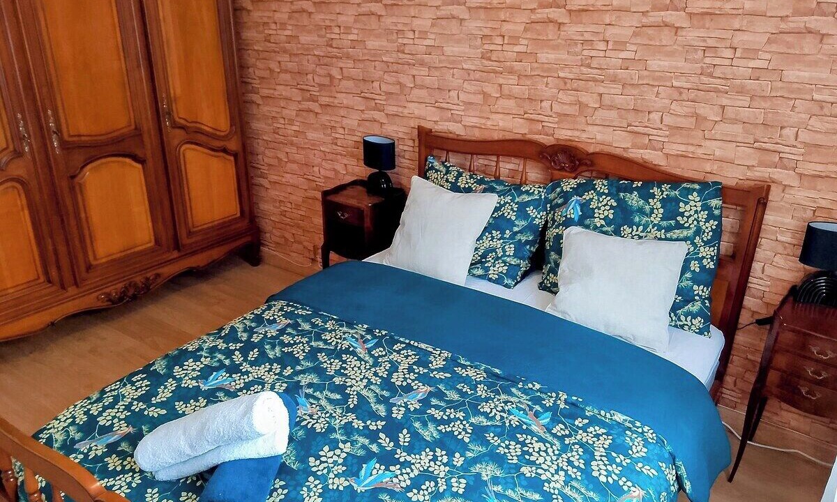 Photo of Bedroom in Carhaix-Plouguer